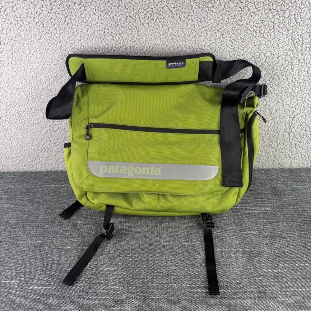 Vintage Patagonia Half Mass Messenger Bag Green Laptop Crossbody Shoulder Bag